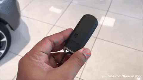 изготовление ключей для автомобиля Мазда от Mazda
